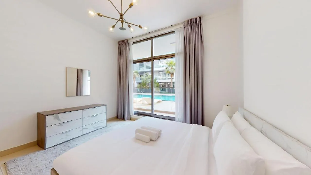 Apartment Prime Views - Calm One Bedroom With Pool View Dubai